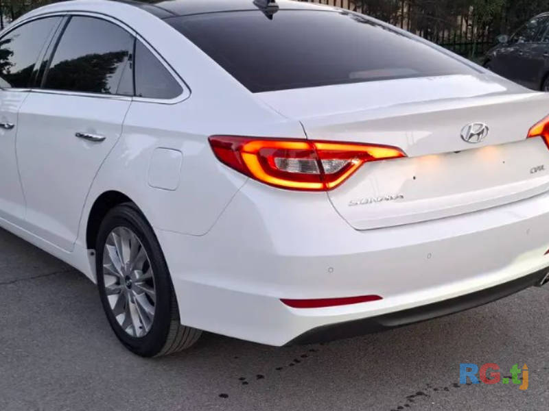 Hyundai Sonata 2.0 2015 г.