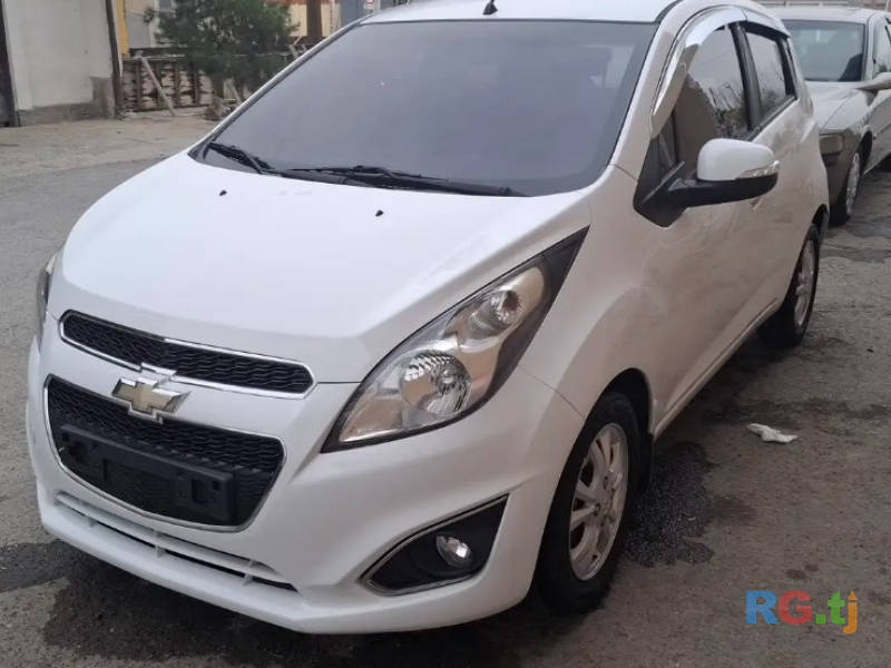 Chevrolet Spark 1.2 2015 г.