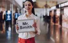 Встреча и сопровождение из аэропорта — трансфер, встреча пассажиров, сопровождение до места, комфортная доставка