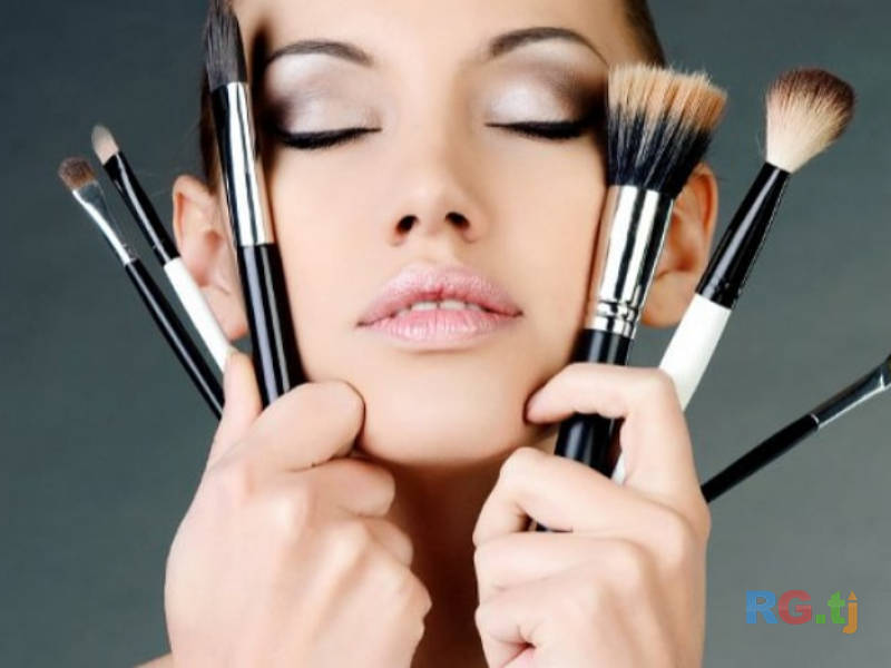 Курсы макияжа онлайн — видеоуроки визажа, обучение с нуля до профи, техника и практика!